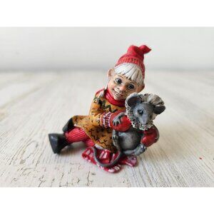 June karlsen elf mouse flasronning sculpture figurine decor statue